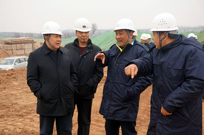 集團(tuán)領(lǐng)導(dǎo)會同航天六院、航天六院十一所(京)調(diào)研灞橋生活垃圾無害化處理項(xiàng)目